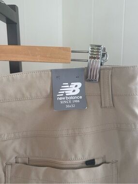 New Balance Mens Beige Performance Stretch Chino Pants NWT Athleisure 36x31